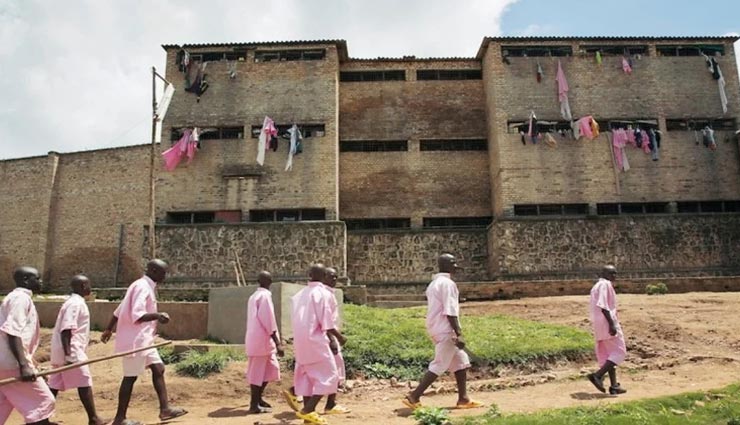 इस खतरनाक जेल में एक-दूसरे की ही जान ले लेते हैं कैदी