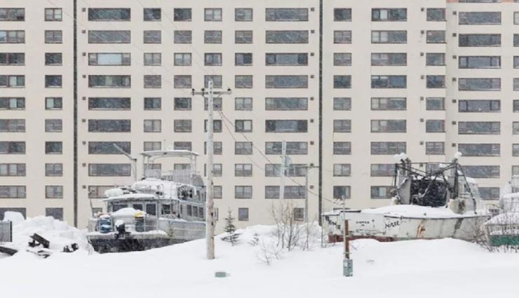 weird news,weird town,weird building,begich towers