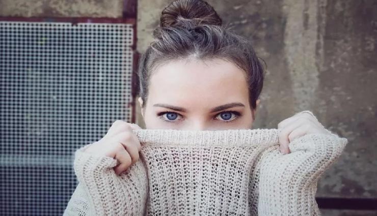 weird news,weird incident,weird operation,istanbul,turkey,england woman,breast implant surgery