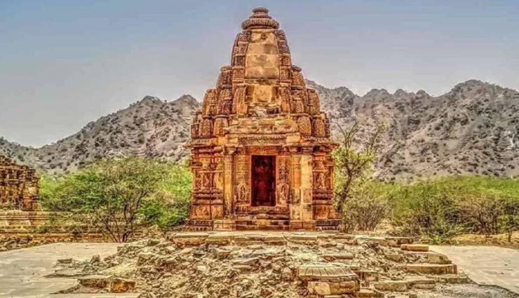 weird news,weird information,weird temple,mysterious temple,kiradu temple