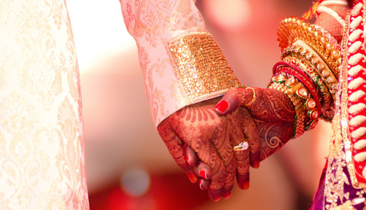 यहाँ लडकियां अच्छे दुल्हे की ख्वाहिश में कर देती है ऐसा काम, जिसे सोच पाना भी मुश्किल 