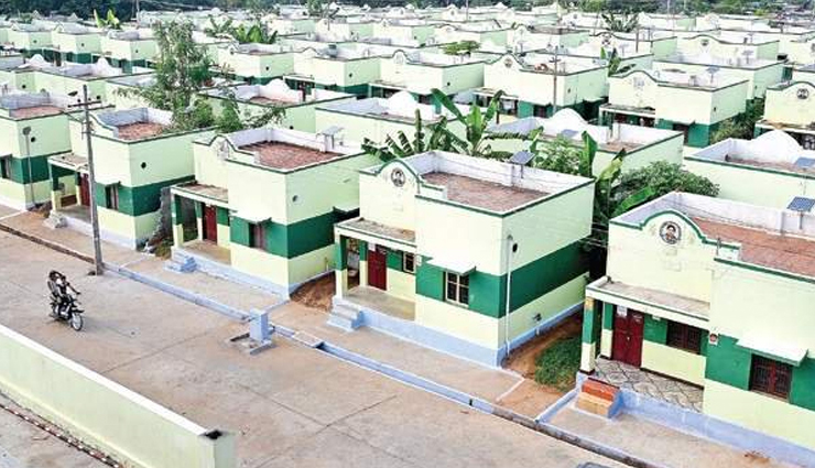 bhadrapur village,karnataka,shiv nagar village or snapdeal.com nagar village,muzzafarnagar,hiware bazar,maharashtra,shetphal village,kodinhi village,kerala,shani shignapur,dharani,bihar,weird villages in india,india