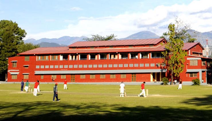 most expensive school,india most expensive school,woodstock school,the doon school,scindia school,ecole mondiale world school,welham boys school