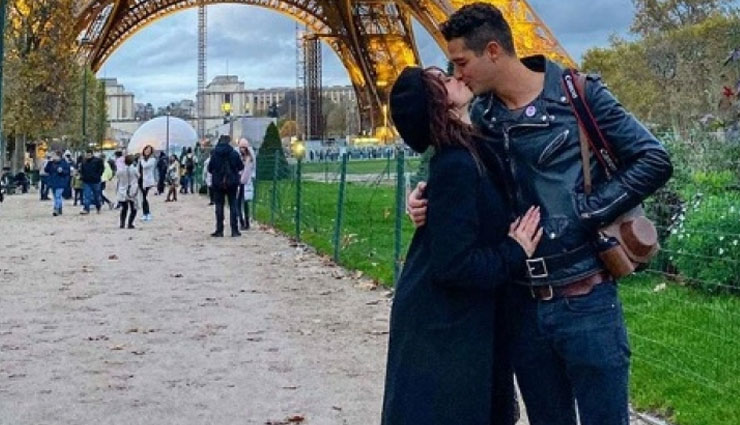 PICS- Wells Adams' has the sweetest birthday wish for fiancee Sarah Hyland