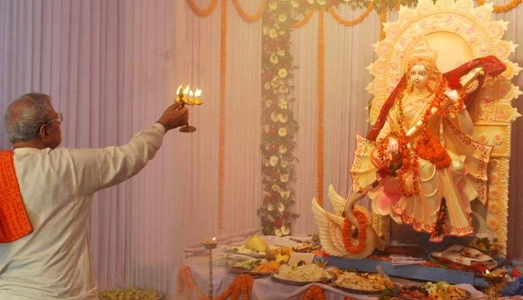festivals in west bengal,west bengal,saraswati puja,durga puja,lakshmi puja,kali puja,bhai phota