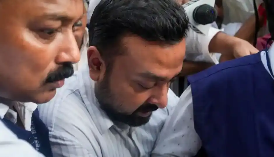 जमीन घोटाले के 7 करोड़ TMC खाते में जमा, CID का दावा- अभिषेक बनर्जी के PA ने खोले राज