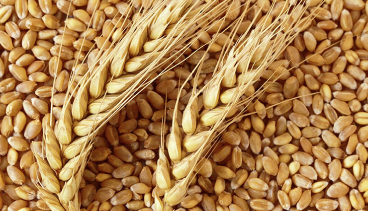 foods causing headaches,headache triggers,migraine diet,headache prevention foods,common headache foods,dietary headache triggers,foods to avoid for headaches,headache management,headache-inducing foods,headache and diet