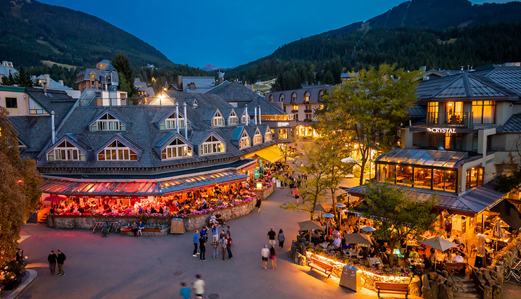 tourist places in canada,must-visit destinations in canada,best places to visit in canada,top tourist spots in canada,canada travel destinations,explore canada attractions,canadian tourist hotspots,unmissable places in canada,canada top travel destinations,popular tourist places in canada