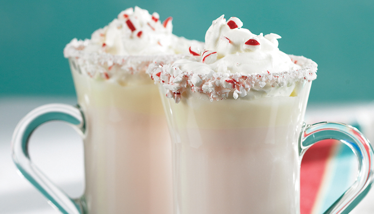 peppermint white hot chocolate,peppermint recipe,white hot chocolate recipe,dessert recipe