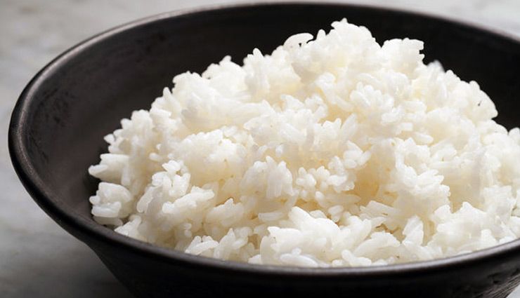 loose motions,diarrhea,loose stool,bowel movements,food poisoning,stomach flu,stomach cramps,abdominal pain,dehydration,home remedies,food to eat during loose stool,mashed potatoes,oatmeal,white rice,yogurt,bananas,Health,Health tips,health care tips