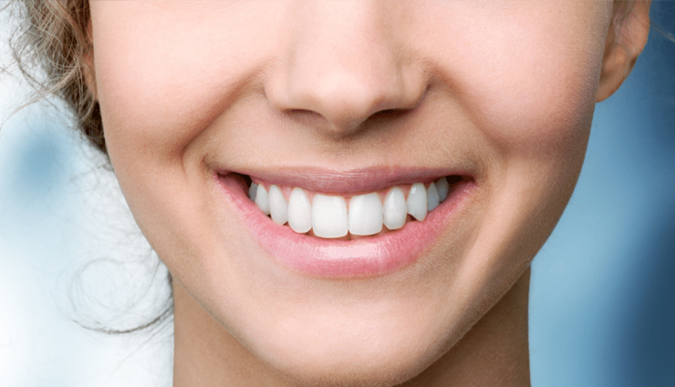 6 Natural Ways To Whiten Your Teeth