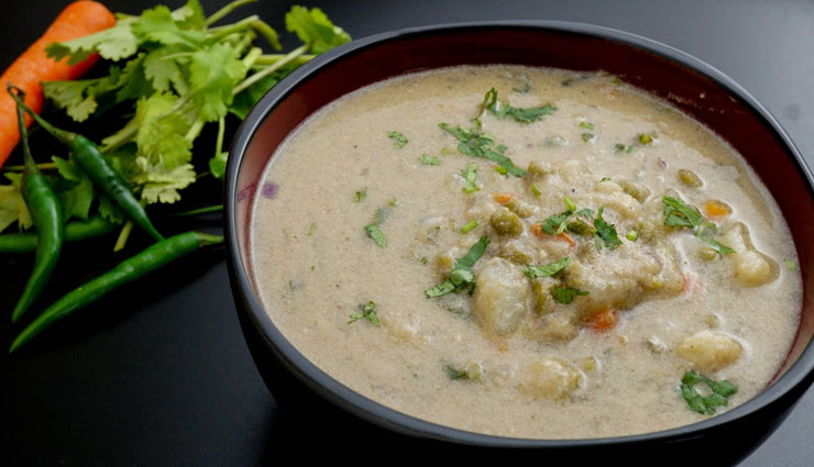 white vegetable kurma,kurma recipe,recipe,main course recipe,veg recipe