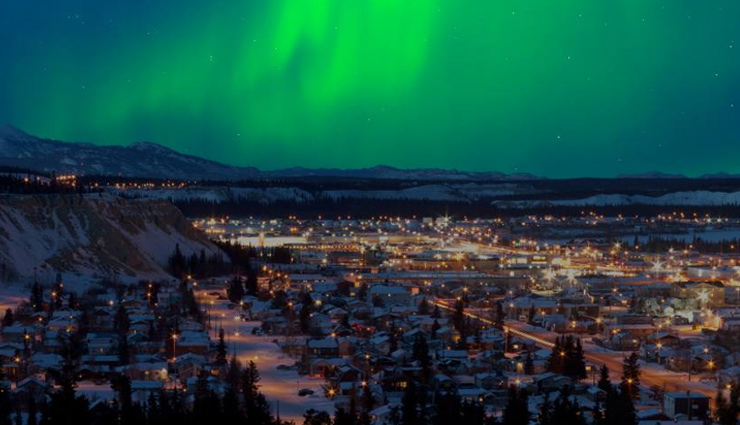 canada tourist attractions,best places to visit in canada,top canadian tourist spots,must-see places in canada,popular destinations in canada,canada travel hotspots,iconic landmarks in canada,tourist highlights across canada,explore canada top sights,canadian travel destinations