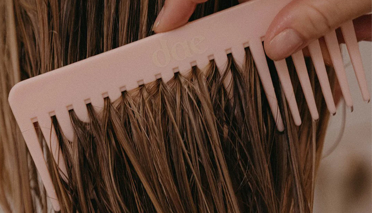 healthy haircare routine,hair washing routine,chemical-free shampoos,conditioning tips,air drying benefits,hair oiling benefits,wide-toothed comb usage,regular hair trimming,scalp scrub benefits,organic haircare products,preventing hair damage,nourishing hair with oils,hair growth stimulation,preventing split ends,haircare for men and women