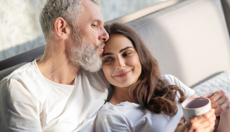पति-पत्नी के बीच है उम्र का अधिक अंतर, करना पड़ सकता हैं इन समस्याओं का सामना 
