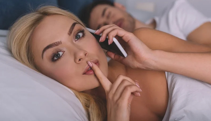 Tips To Know if Your Wife Has Any Extra Marital Affair
