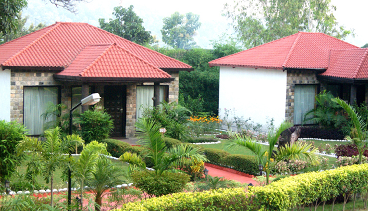 wildlife luxury resorts to stay in india,india,the oberoi vanyavilas wildlife resort,ranthambhore national park,rajasthan,udai vilas palace,bharatpur wildlife sanctuary,rajasthan,tusker trails resort,bandipur,karnataka,taj safaris lodge in pashan garh,panna,madhya pradesh,corbett leela vilas,corbett national park,uttarakhand,aman-i-khas resort,ranthambore national park