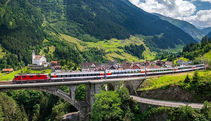 scenic rail routes in switzerland,swiss holiday rail journeys,glacier express switzerland,bernina express unesco,goldenpass line landscapes,wilhelm tell express itinerary,jungfrau express panoramic view,switzerland tour package,swiss vacation destinations,rail journeys through swiss landscapes,swiss rail travel experiences,spectacular views on swiss trains,swiss alps train routes,swiss railway adventures,switzerland sightseeing by train,swiss travel highlights,unesco world heritage rail journeys,scenic beauty of swiss railways,swiss holiday destinations by rail,best train routes in switzerland