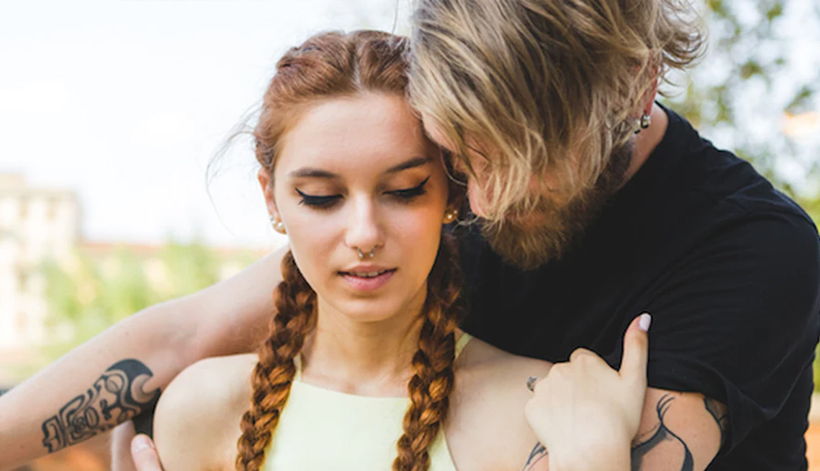 selfish in a relationship,reason being selfish in a relationship,relationship,relationship tips