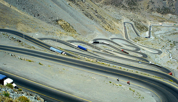 winding roads,winding roads in the world,stelvio pass road,italy,forcella lavardet,italy,col de turini,france,big gate road,china,trollstigen,norway,los caracoles pass,chile,argentina