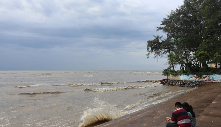 winters,beaches in winters,places to visit in winters,bangram beach,lakshadweep,chandipur beach,odisha,muzhappilangad beach,kerala,arambol beach,goa,dumas beach,gujrat