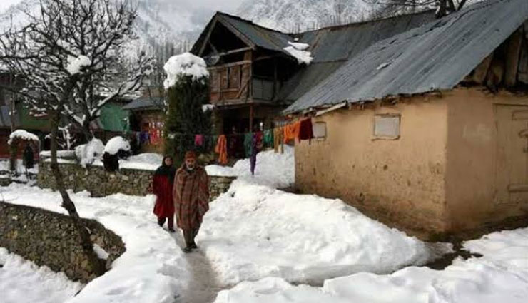 ठंड ने उडाए लोगों के होश, क्या नए साल में सर्दी से मिलेगी राहत?