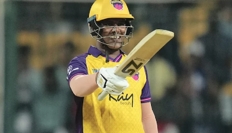 किरण नवगिरे ने महिला क्रिकेट में सबसे तेज टी20 शतक का विश्व रिकॉर्ड तोड़ा