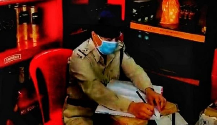 भोपाल / शराब की दुकानों पर महिला अफसरों की ड्यूटी, कांग्रेस ने शिवराज सरकार पर बोला हमला