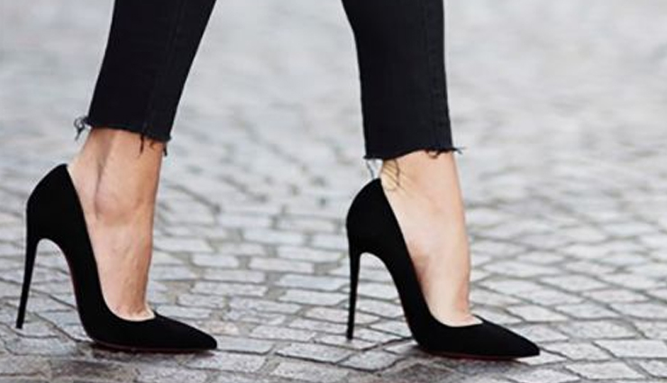 footwear for woman,footwear woman must own,fashion tips,latest fashion trends