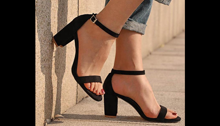 footwear for woman,footwear woman must own,fashion tips,latest fashion trends