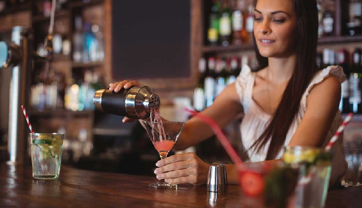 पश्चिम बंगाल : महिलाओं को बार में काम करने का मिला अधिकार, विधानसभा में पास हुआ बिल