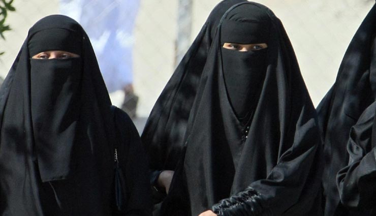 सउदी अरब का विजन 2030 ला रहा बहुत बदलाव, मस्जिदों की जिम्मेदारी अब महिलाओं के हाथ