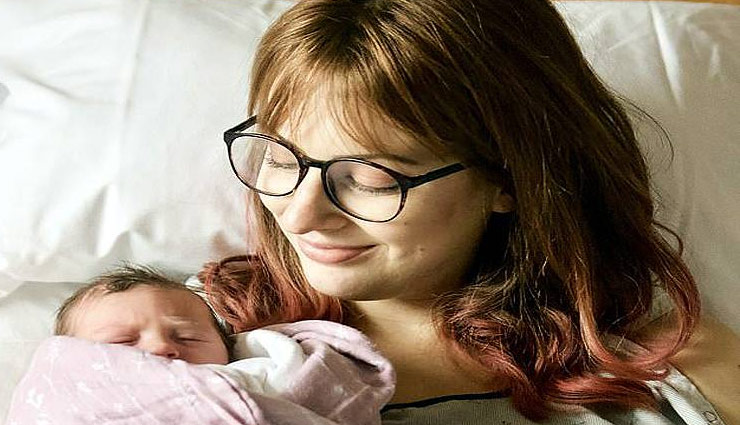 woman,two vaginas,womb,uteruses,birth,baby,girl,cervixes,weird news