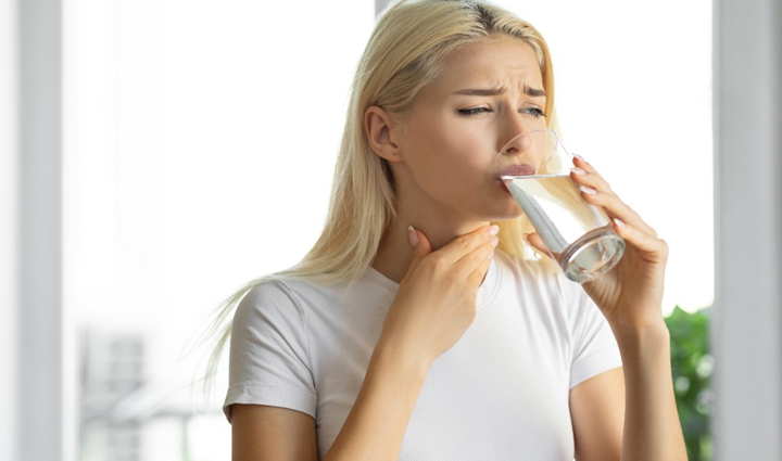 be alert as soon as these symptoms appear in women there can be a risk of thyroid cancer,Health,healthy living