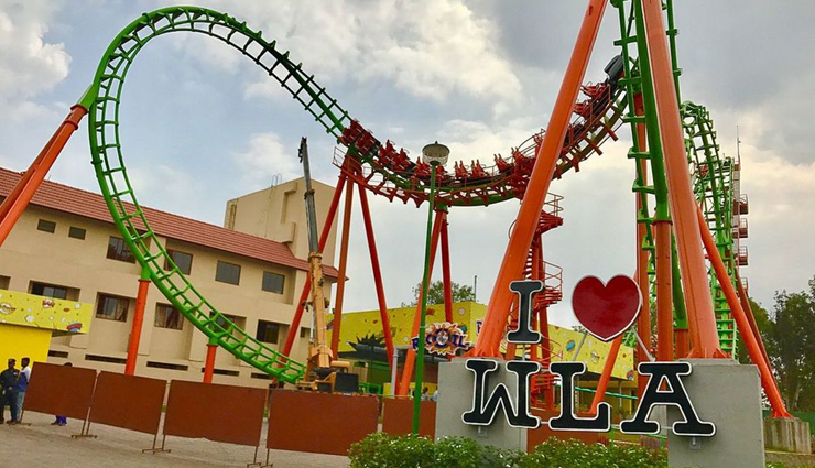 amazing water parks,amazing water parks in india,india travel,india tourism,tourist places in india,holidays