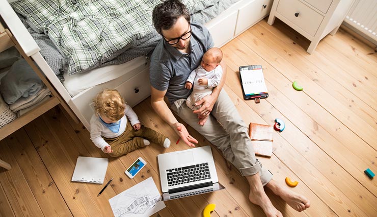 वर्क फ्रॉम होम ने उड़ा रखी है आपकी नींद, इन टिप्स से करें खुद को रिलैक्स