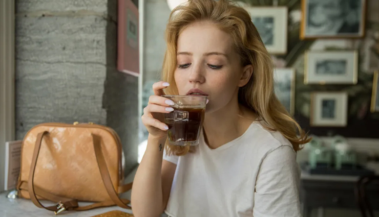 empowerment for women,becoming a strong independent woman,traits of an enviable woman,self-confidence and independence,inspiring self-love and strength,winning the admiration of men,building a confident self-image,attracting men with independence,self-improvement for women,embracing your inner strength,relationship dynamics with a strong woman,personal growth and relationships,gaining respect and love from men,becoming a role model for women,nurturing self-esteem and attracting love