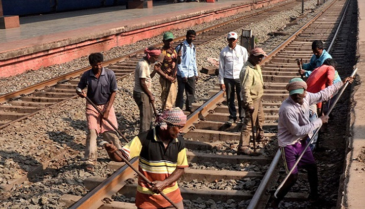 14 workers killed by goods train,maharashtra,aurangabad,news