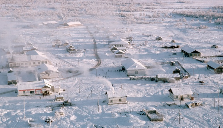 world coldest village,oymyakon,russia,weird news