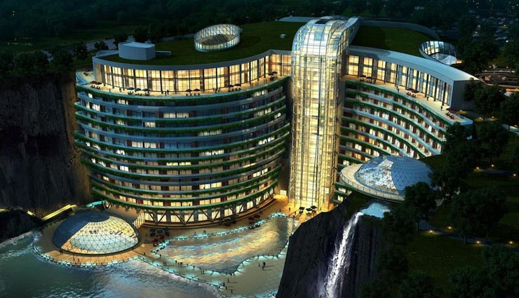 चीन का अनोखा अंडरग्राउंड 18 मंजिला होटल जिसमें जमीन के नीचे बने हैं 16 फ्लोर