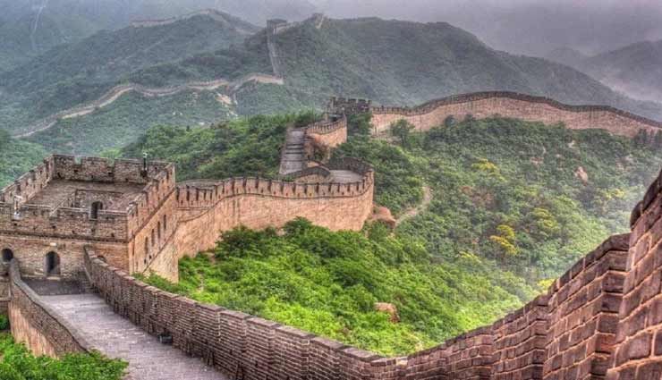 रहस्यों से भरी है चीन की दीवार, आखिर क्यों कही जाती हैं 'दुनिया का सबसे बड़ा कब्रिस्तान'