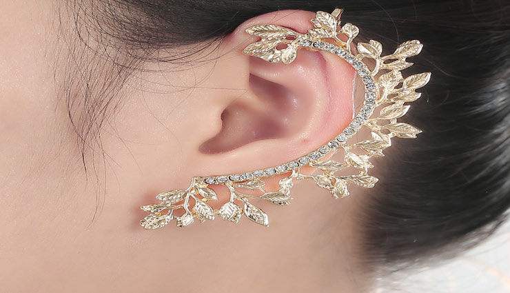 ये ट्रेंडी इयरकफ इयररिंग्स बनाएँगे आपको स्टाइलिश और देंगे कूल लुक fashion trend in ear cuff earrings,stylish earrings,fashionable earrings,trendy earrings,fashion tips