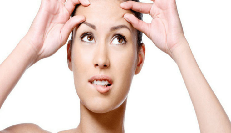 बढती उम्र के साथ झुर्रियों का आना स्वाभाविक, ले इन घरेलू टिप्स की मदद beauty tips,wrinkles tips,skin care,face skin,Olive Oil,almond oil,coconut oil