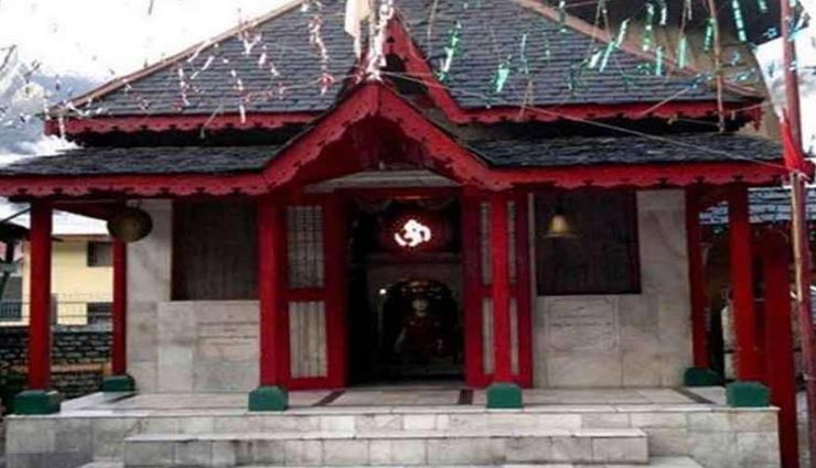 आखिर क्यों इस मंदिर में जाने से कतराता है इंसान, पास जाते ही कांपने लगते है पैर