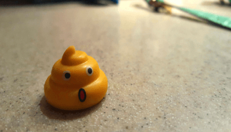 पॉटी का रंग बताता है आपकी सेहत का हाल, जानिए क्या है नॉर्मल और कब हो जाएं सावधान! stool color health,stool color meaning,what stool color says about health,normal stool color,yellow stool health,green stool causes,black stool health,red stool health concern,stool color signs,when to see a doctor for stool color,stool color changes,health and stool color,unusual stool color,stool color indications