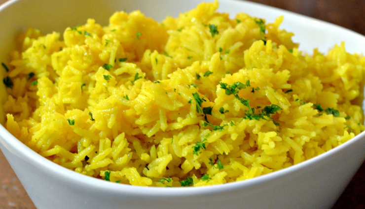 धन से जुडी दिक्कतों को दूर करेगा पीले चावलों का यह उपाय, करने में कोई हर्ज़ नहीं