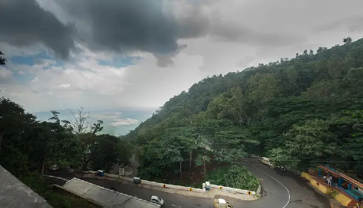 hill stations near bangalore,weekend getaways from bangalore,bangalore nearby hills,best hill stations south india,bangalore travel guide,bangalore weekend trips,nature escapes bangalore,bangalore hill station itinerary,bangalore tourist spots,travel from bangalore