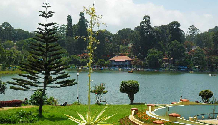 yercaud,yercaud tourism,yercaud travel guide,yercaud attractions,yercaud places to visit,tamil nadu tourism,tamil nadu hill stations,india hill stations,nature tourism,adventure tourism,family tourism,honeymoon destinations,indian travel,india tourism,travel blog,travel guide,travel tips