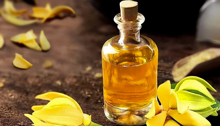 essential oils for healthy skin,benefits of essential oils,natural skincare remedies,essential oils for glowing skin,plant-based skincare solutions,anti-aging essential oils,acne-fighting oils