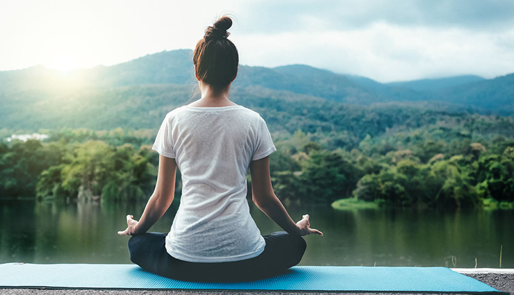 6 Benefits of Practicing Yoga Regularly on Your Health